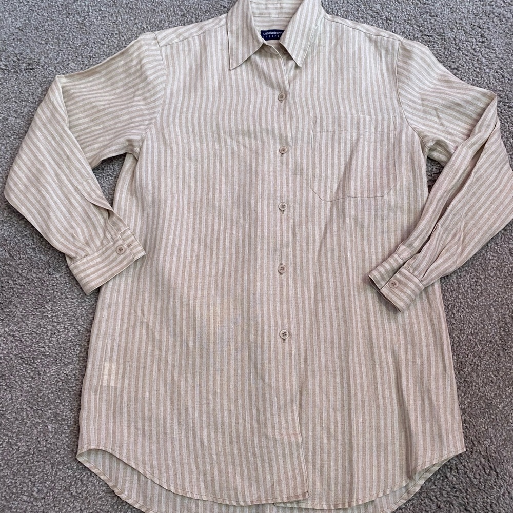 Liz Claiborne 100% linen striped button-up top in size small.